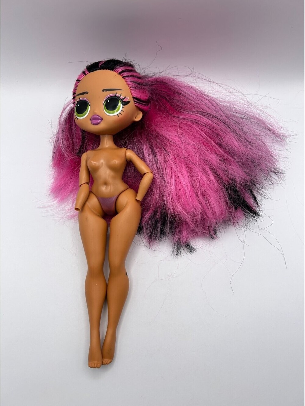 MGA LOL Surprise OMG Neonlicious 9in Doll 2019 Nude Missing Both Hands For Parts